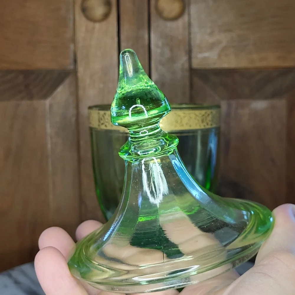 Elegant Green Glass Jar with Gold Accent - Picture 7 of 13